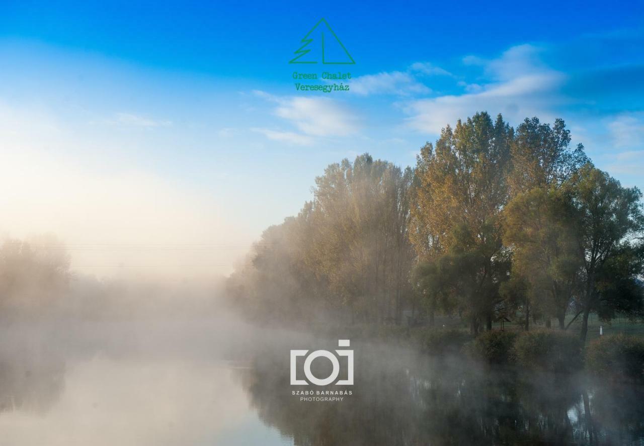فندق Green Chalet Veresegyház المظهر الخارجي الصورة